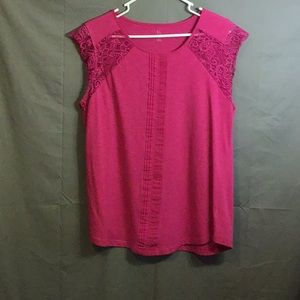 HANNAH lacey woman's top good length sz L rose